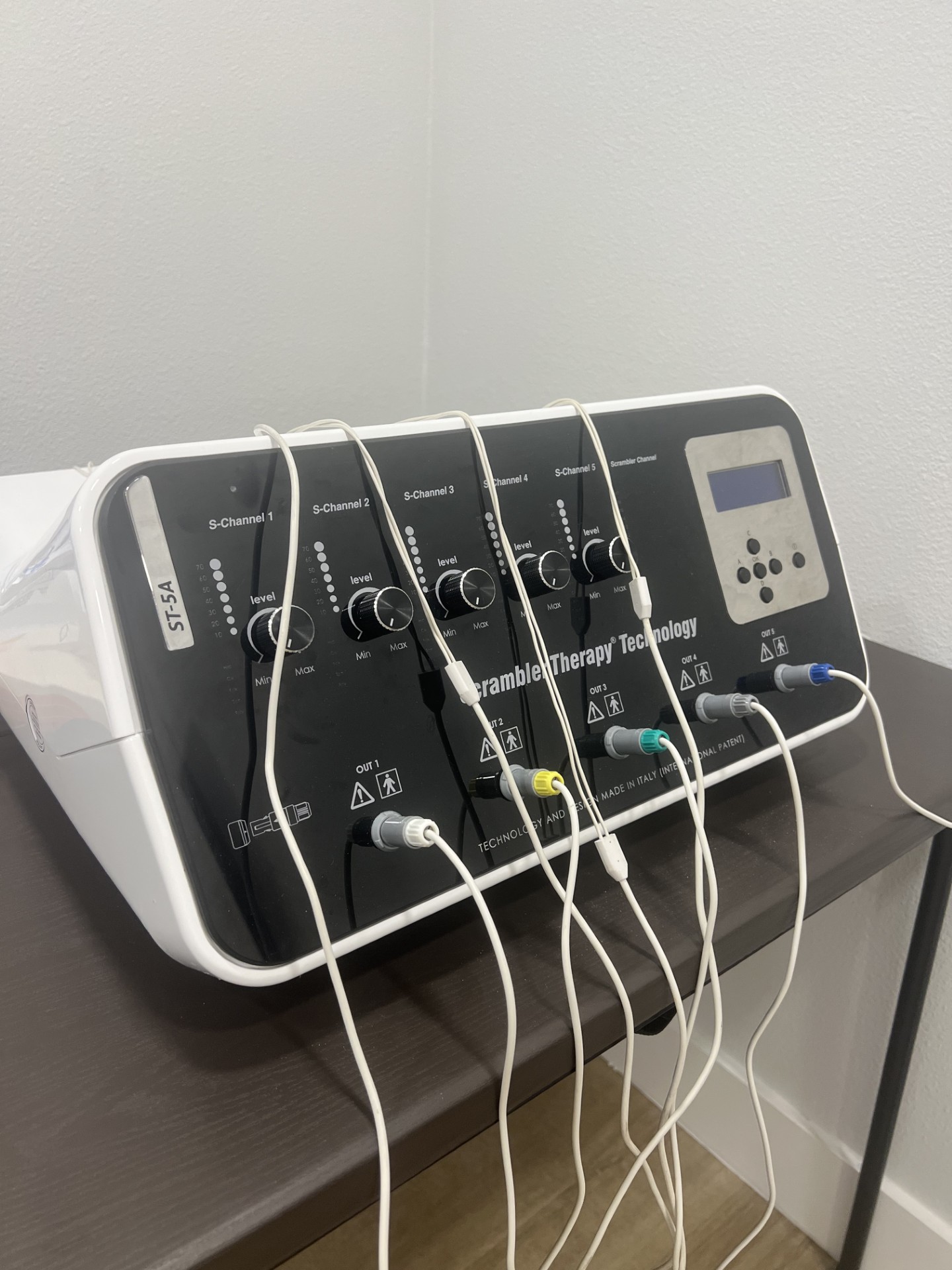 Scrambler Therapy In New Braunfels Office | Allies in Pain Relief
